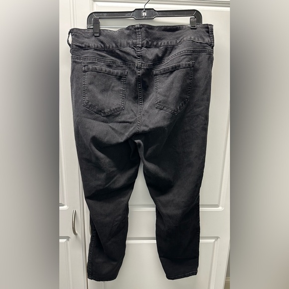 Torrid Jegging Skinny Jeans Plus Size 18S High Rise Super Stretch Triple‎ Button - Picture 3 of 4